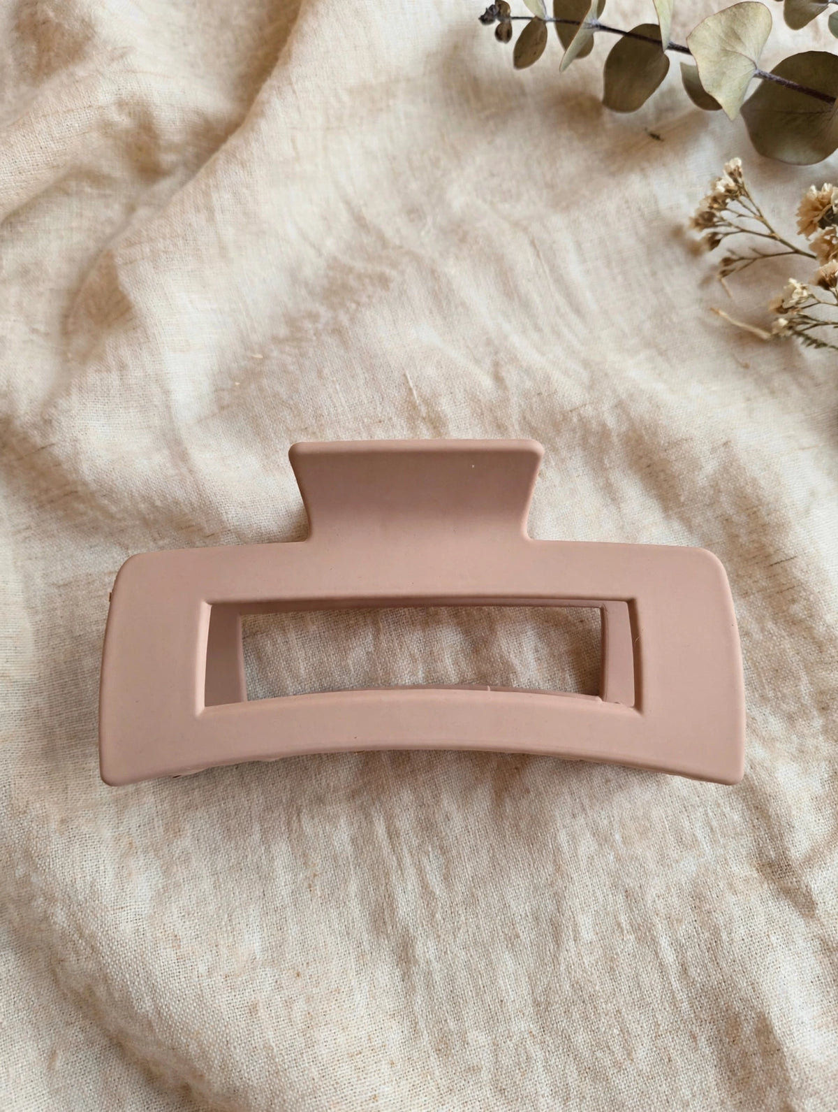 Claw clips
