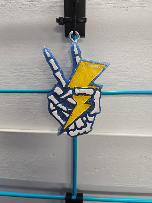 Peace lightening bolt